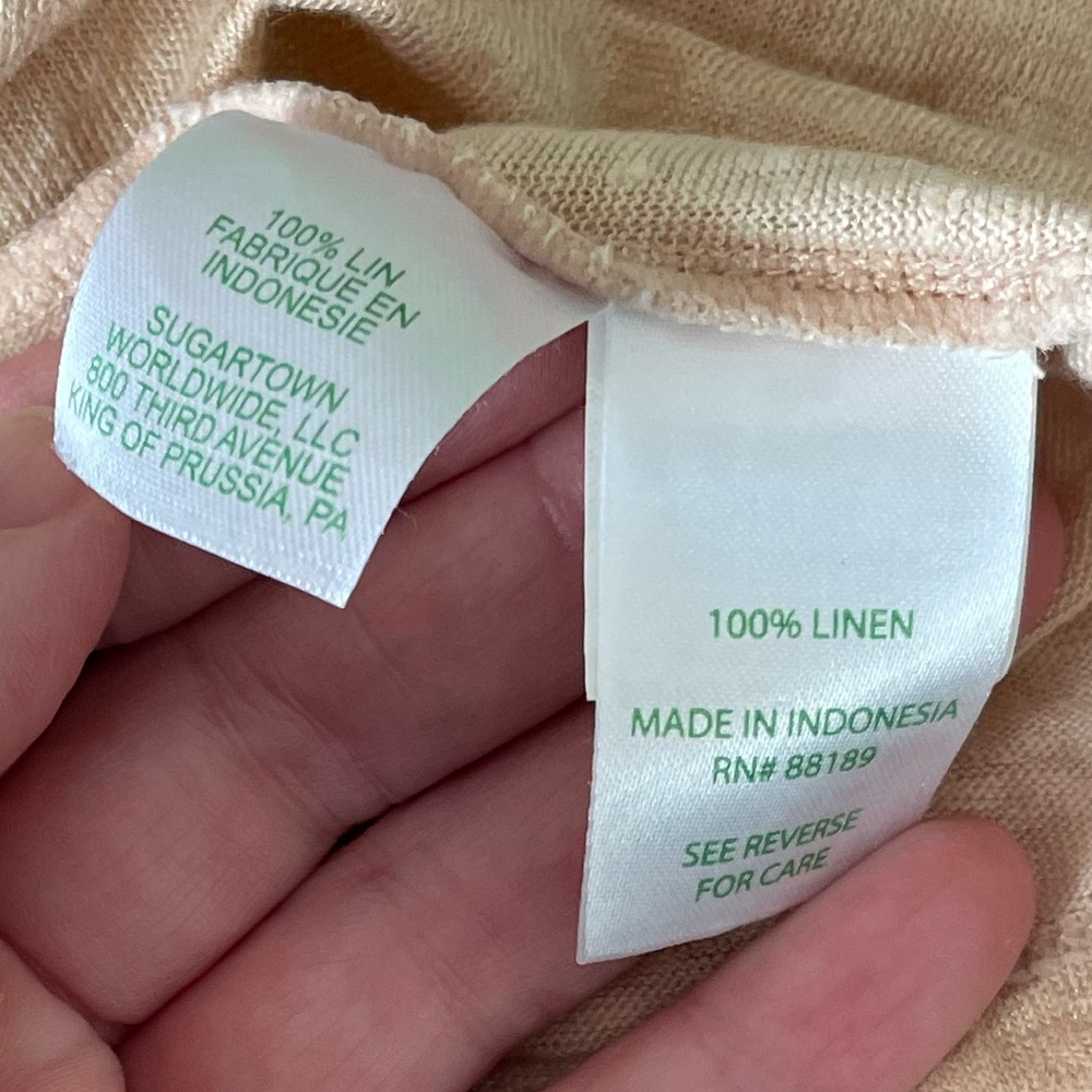 Lilly Pulitzer Subtle Gold Threaded Pull-Over Blo… - image 4